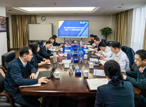 柳工集團(tuán)黨委理論學(xué)習(xí)中心組召開黨的二十大精神專題學(xué)習(xí)會